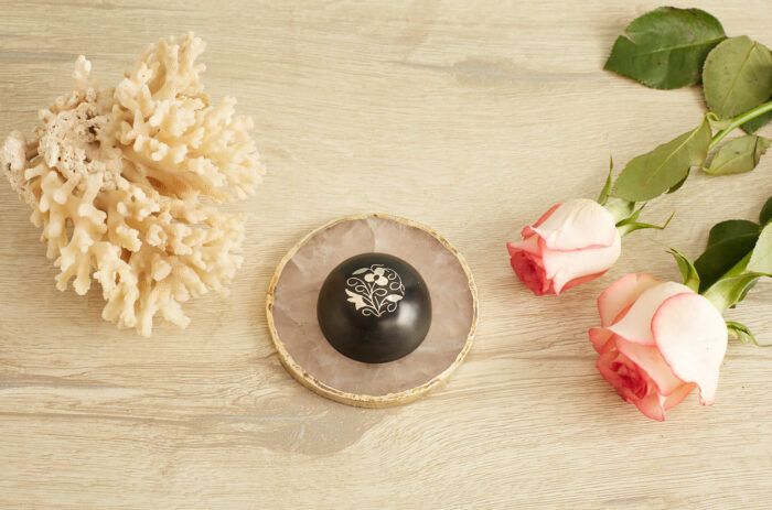 Ancient Bidri paper weight - Image 3