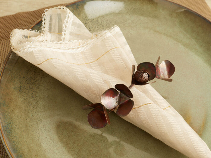 Antique wreath napkin rings - Image 4