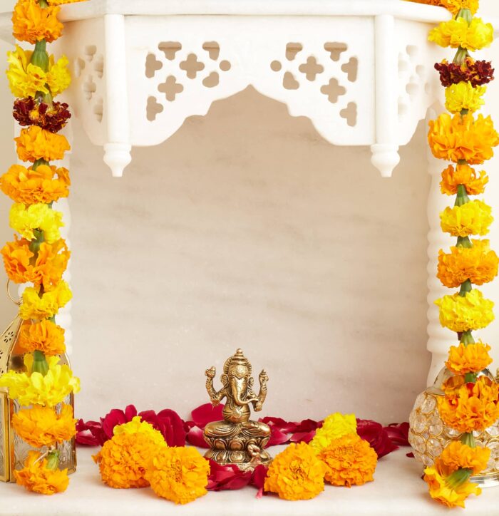 Antique Ganesha idol - Image 5