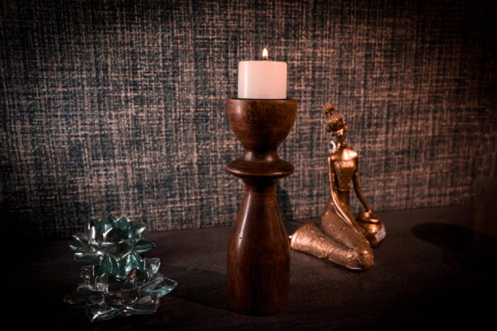 Sheesham wood candle holder - Image 6