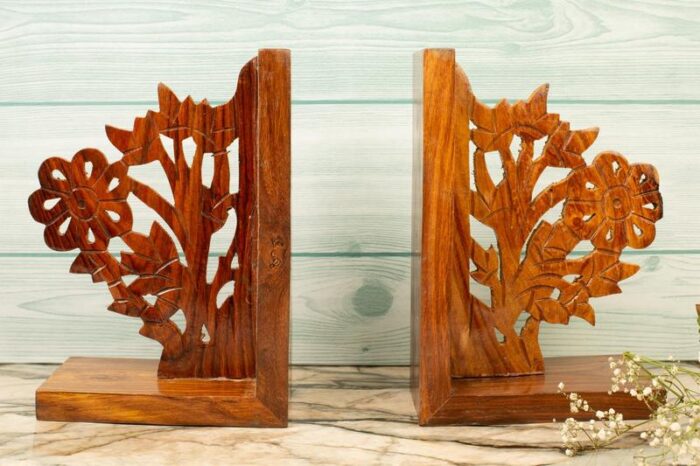 Wooden art bookends - Image 2