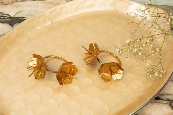 Brass wildflower napkin rings - Image 3