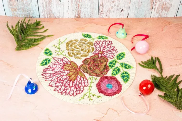 Metallic Christmas decor - Image 5