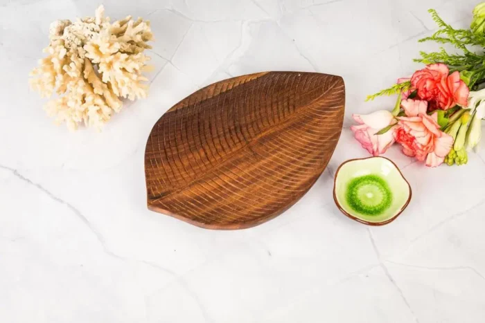 Chip and dip wooden platter - Image 2