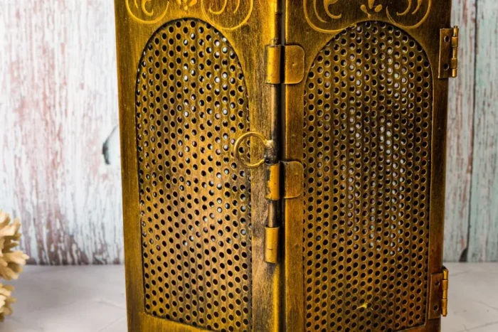 Antique mystic lantern - Image 4