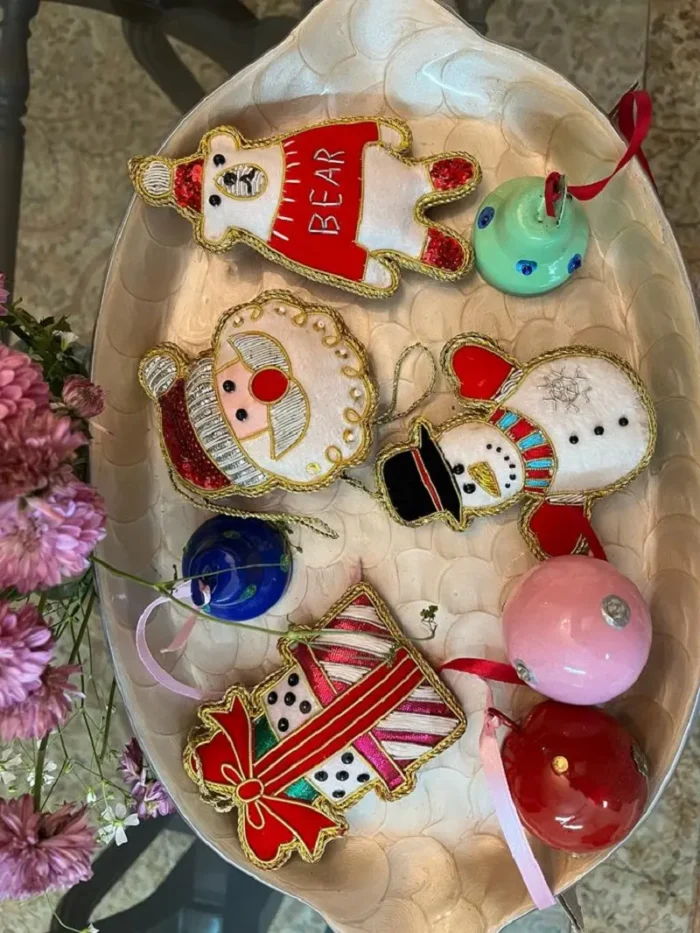 Christmas box of joy - Image 2