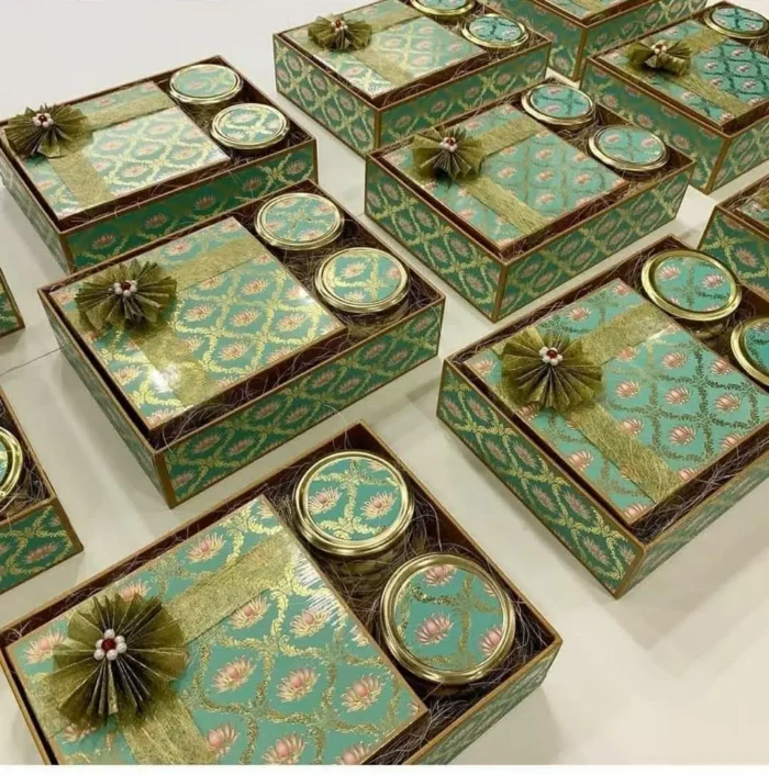 The wedding hampers - Image 11