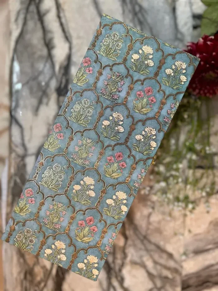 Enamelled aqua gift box - Image 5