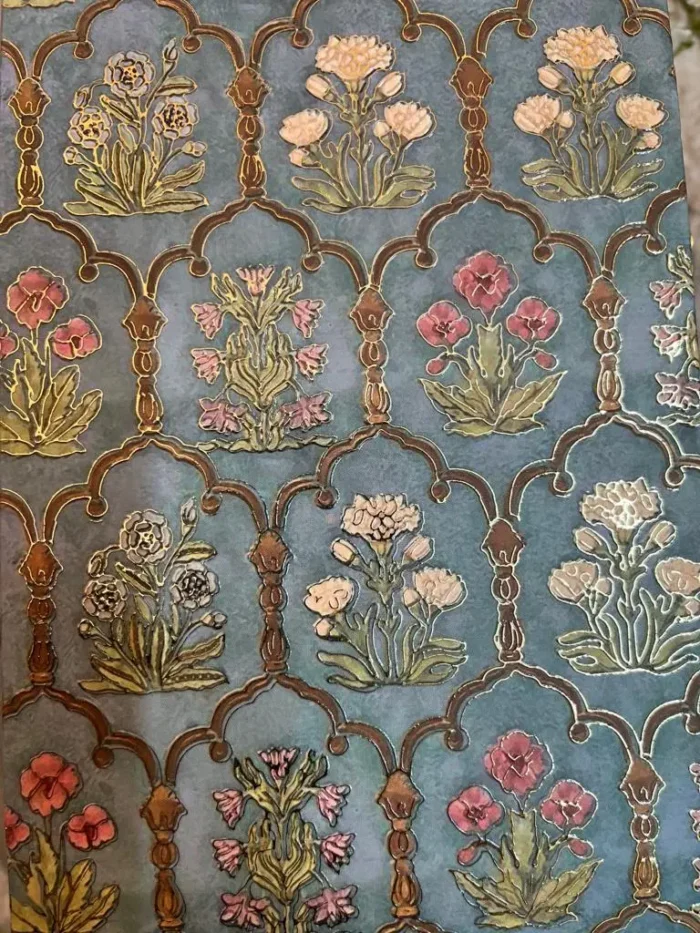 Enamelled aqua gift box - Image 6