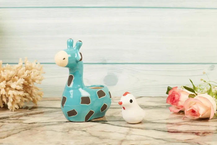Baby giraffe planters - Image 3